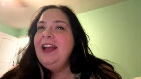 paracaeles online show from March 18, 2:49 am