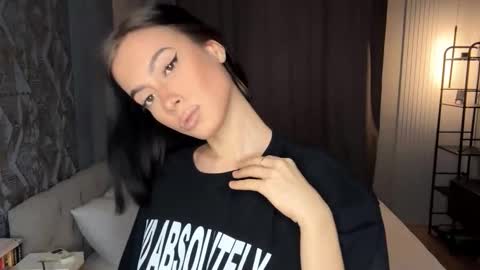 Stacy online show from March 16, 1:15 pm