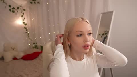 Sofi online show from November 20, 11:11 am