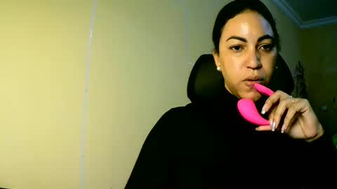 Patricia ONLY FANS patricia love 23 TWITTER Patrici9607866 TIKTOK patricia love91 online show from March 16, 6:23 pm