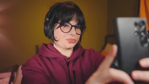 Patricia online show from January 3, 8:32 pm