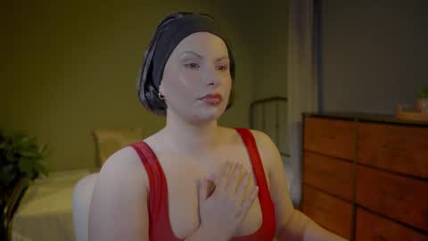 Patricia online show from October 21, 9:52 pm