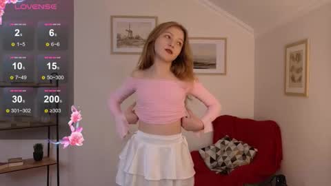 Vicki online show from November 12, 6:33 am