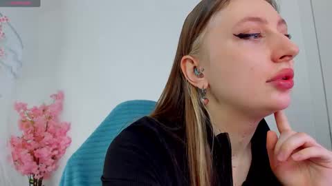 patricia robinson online show from February 11, 7:16 pm