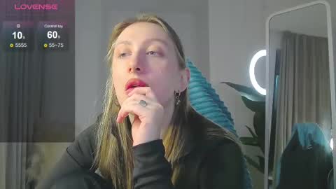 patricia robinson online show from February 9, 7:09 pm