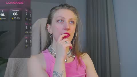 patricia robinson online show from February 8, 7:05 pm