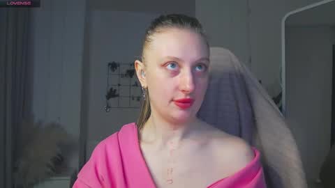 patricia robinson online show from February 12, 7:56 pm