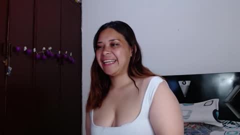 PAULA online show from December 15, 11:21 pm