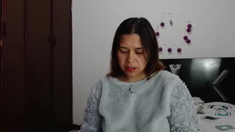 PAULA online show from November 25, 5:09 am