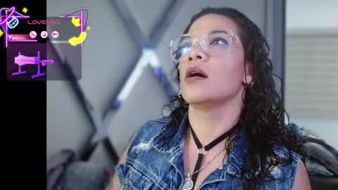 Paula online show from November 6, 10:15 pm