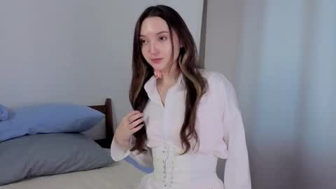 Snapshot of paulaharris chatting on October 12, 7:55 am Alice online show from October 12, 7:55 am