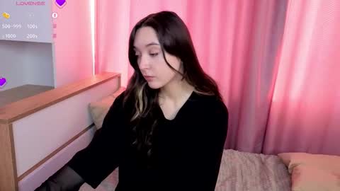 Snapshot of paulaharris chatting on October 19, 12:29 pm Alice online show from October 19, 12:29 pm