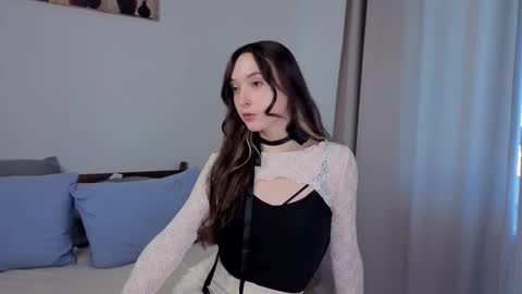 Snapshot of paulaharris chatting on October 17, 12:08 pm Alice online show from October 17, 12:08 pm