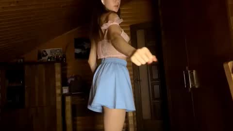 Ashley Cooper online show from October 9, 3:16 pm