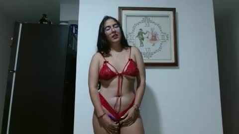 paulet latiin online show from April 5, 4:11 am