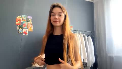 Lola online show from February 12, 9:33 am