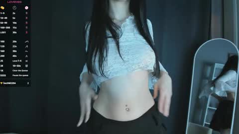 Daisy online show from March 31, 9:37 pm