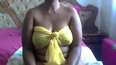 pearassmmm online show from February 27, 8:28 am