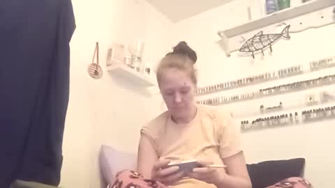 Pearl May online show from January 13, 2:18 am