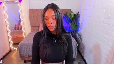 Snapshot of penelope_tay chatting on December 19, 3:40 am penelope online show from December 19, 3:40 am