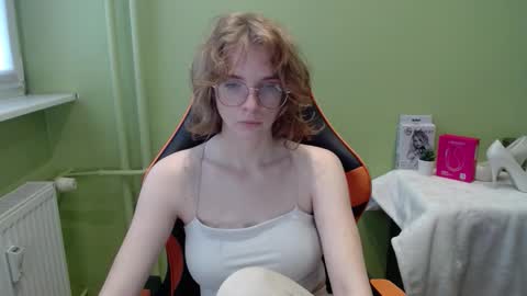 Penny online show from November 18, 7:42 am