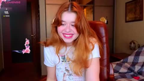 Snapshot of penny_staar chatting on October 19, 5:09 am Penny staar online show from October 19, 5:09 am