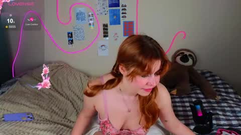 Snapshot of penny_staar chatting on February 27, 6:42 pm Penny staar online show from February 27, 6:42 pm