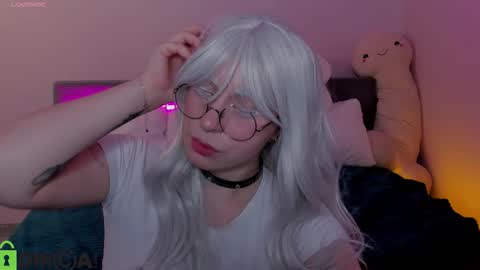 penny online show from November 17, 2:45 am