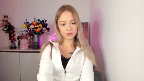 Cindy online show from October 7, 5:34 am