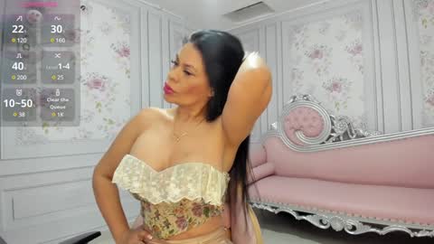 PERLA online show from February 7, 6:45 pm