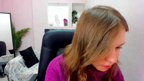 horror flying on the wings of the night.... online show from February 7, 10:08 am