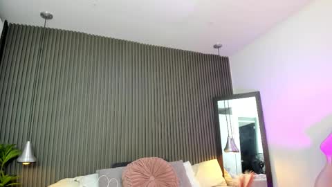 Lizza online show from October 24, 11:28 am