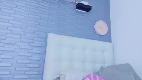 pervert_shydoll online show from May 27, 3:14 am