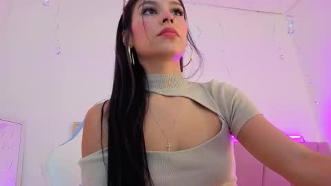 Liz online show from November 20, 8:10 pm