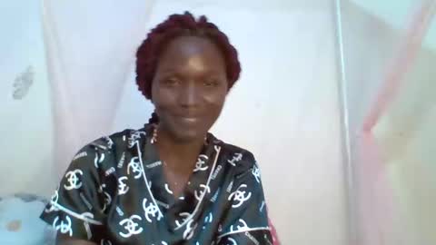 pinah1997 online show from March 25, 9:28 pm