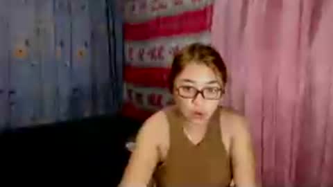 pinay_singlemomxs online show from June 23, 7:28 am