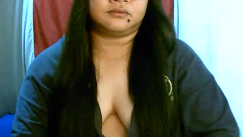 pinayjona online show from January 12, 12:10 pm