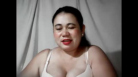pinaymama12345 online show from May 17, 10:20 pm