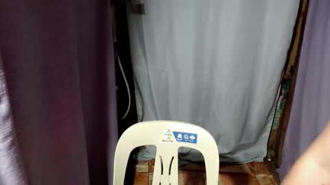 Snapshot of pinayprincesslyn chatting on October 29, 8:44 pm Lyn the Lesbian online show from October 29, 8:44 pm