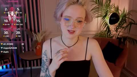 Luna online show from November 28, 7:00 am