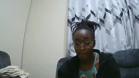 PinkyAura online show from February 8, 8:56 pm