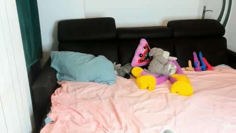 Helen Goat online show from November 1, 2:37 am