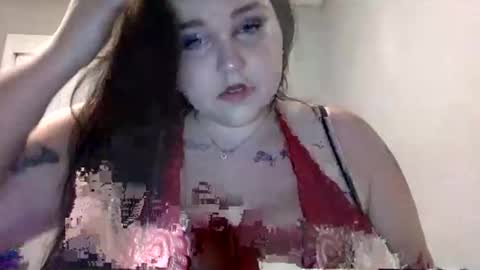 pinkypie2000 online show from November 3, 1:42 am