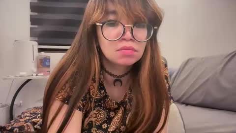 Rose online show from May 28, 4:32 am
