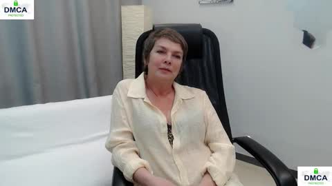 Bella online show from December 19, 9:23 am