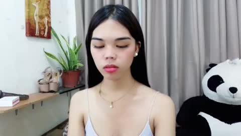 The Girl Named Eyve online show from March 22, 8:37 pm