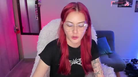 pixie online show from February 4, 10:55 pm