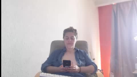 PlayfulSamira online show from April 13, 12:39 pm