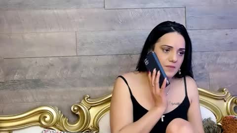 Snapshot of playfulsamy chatting on February 20, 6:17 am PlayfulSamy online show from February 20, 6:17 am