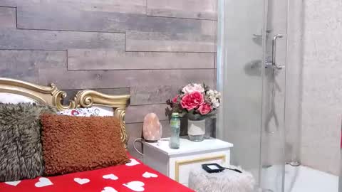 Snapshot of playfulsamy chatting on December 4, 4:54 am PlayfulSamy online show from December 4, 4:54 am